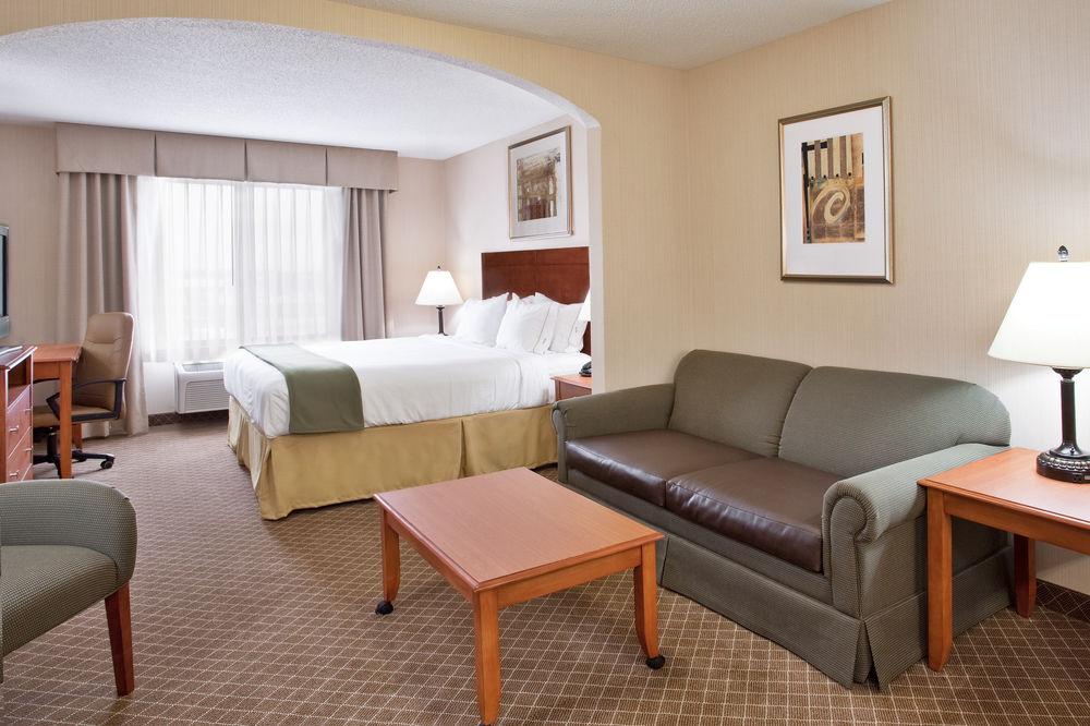 Holiday Inn Express Hotel & Suites Bay City By Ihg Extérieur photo