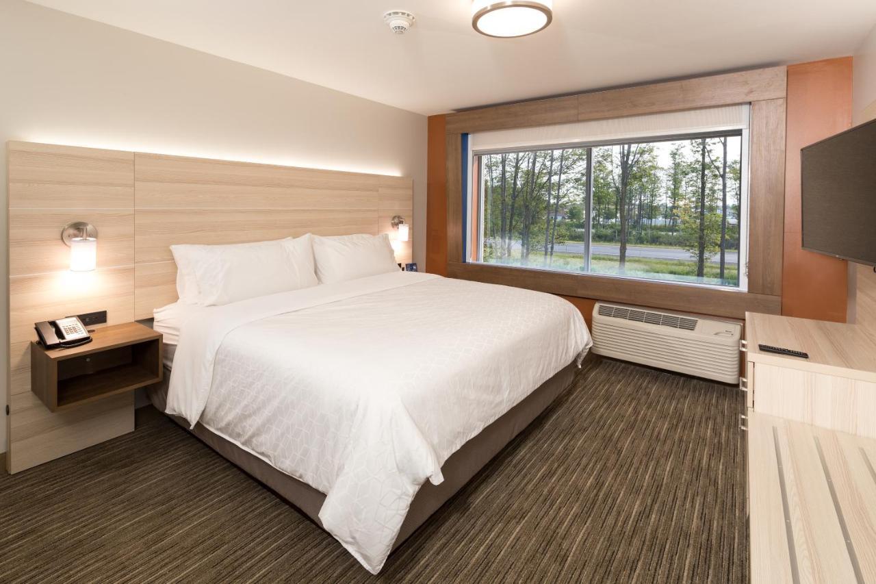 Holiday Inn Express Hotel & Suites Bay City By Ihg Extérieur photo