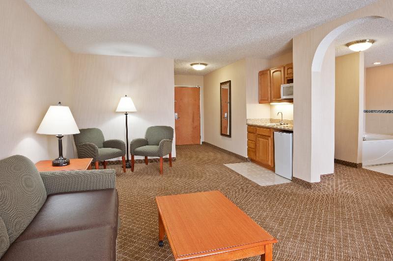 Holiday Inn Express Hotel & Suites Bay City By Ihg Extérieur photo